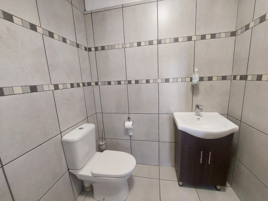 3 Bedroom Property for Sale in Heatherlands Western Cape